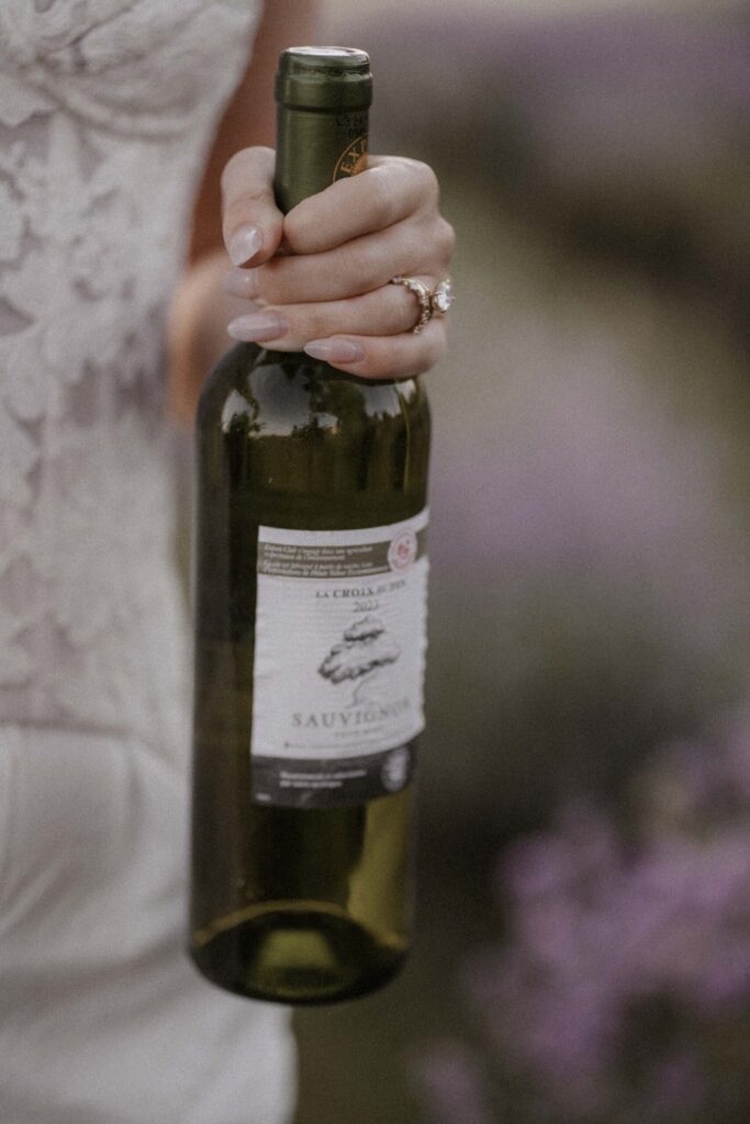 Heiraten in Frankreich Bride & Groom detail ring