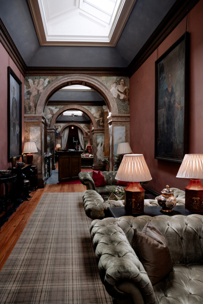 Wedding photographer Castle Leslie Ireland Wedding Destination wedding Wedding planner Weddingplanner 15 683x1024 1