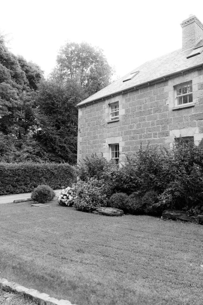 Wedding photographer Castle Leslie Ireland Wedding Destination wedding Wedding planner Weddingplanner 5 683x1024 1