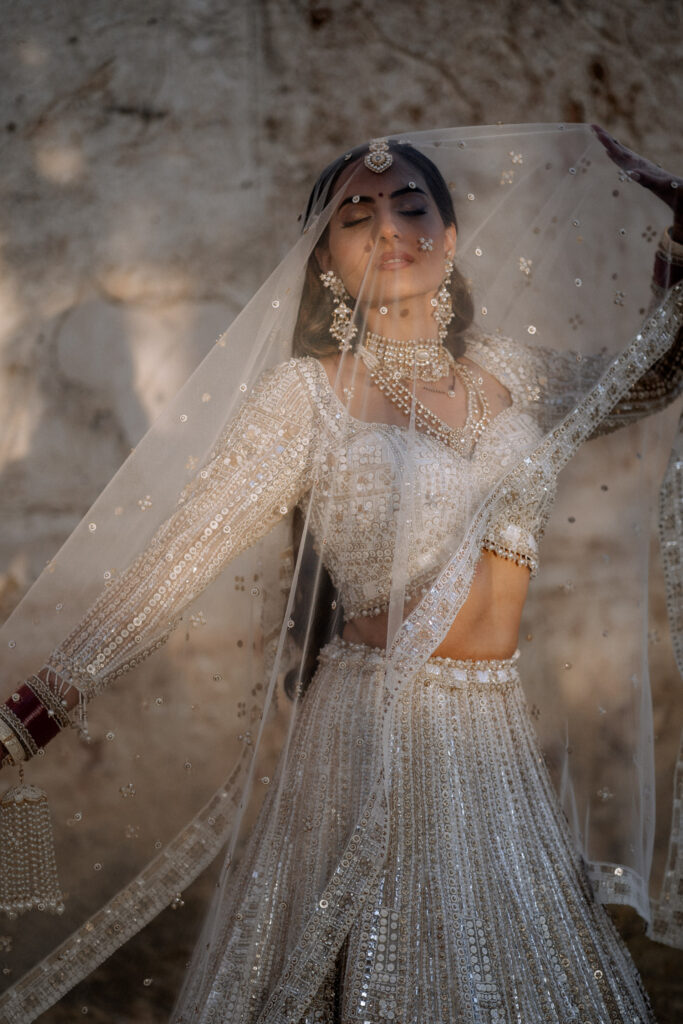 Wedding photographer. Wedding photographer. Wedding photographer. Destination wedding. Italy, Spain. Munich. Wedding planner. Loveotherstories. 43. 683x1024. 1