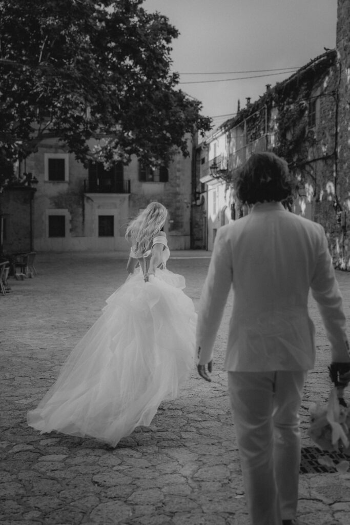 Destination Wedding in Mallorca Son Marroig after wedding shooting