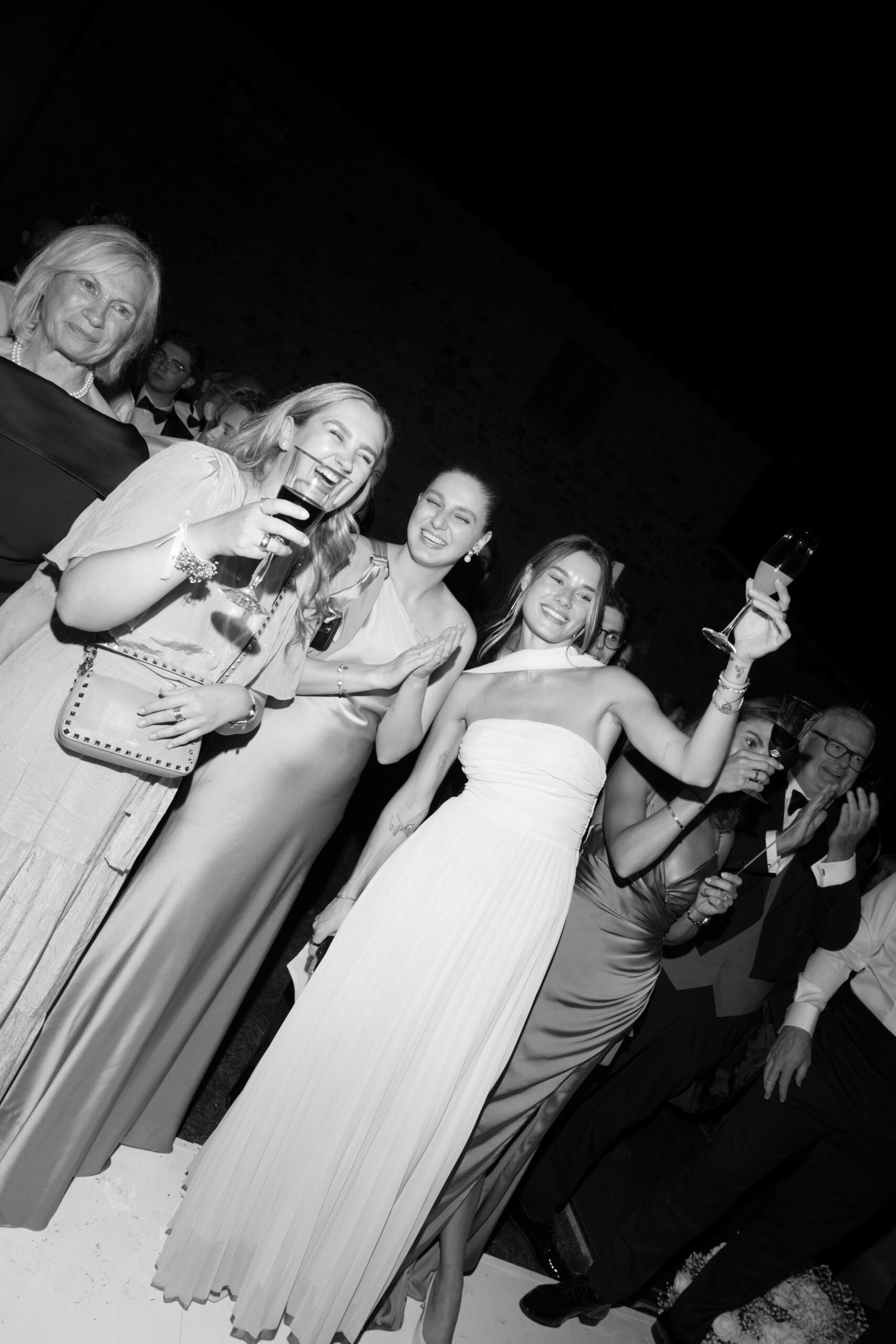 Getting married in Tuscany: The exclusive guide for your luxury Tuscan wedding 50 Tuscan Wedding Party Vibes