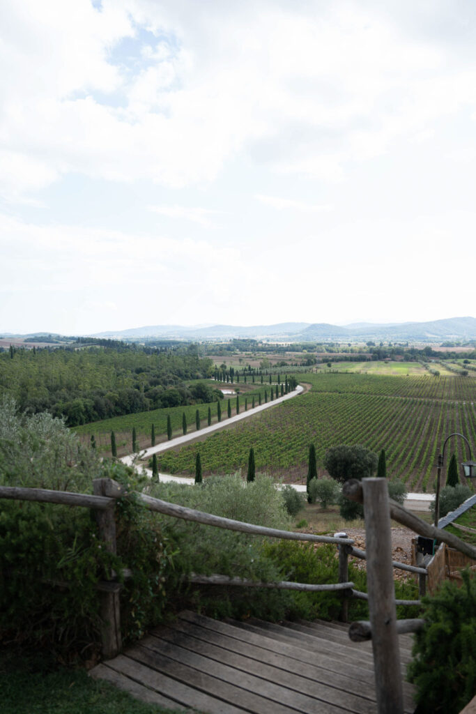 Getting married in Tuscany: The exclusive guide to your luxury Tuscan wedding 25 Tuscan landscape wedding