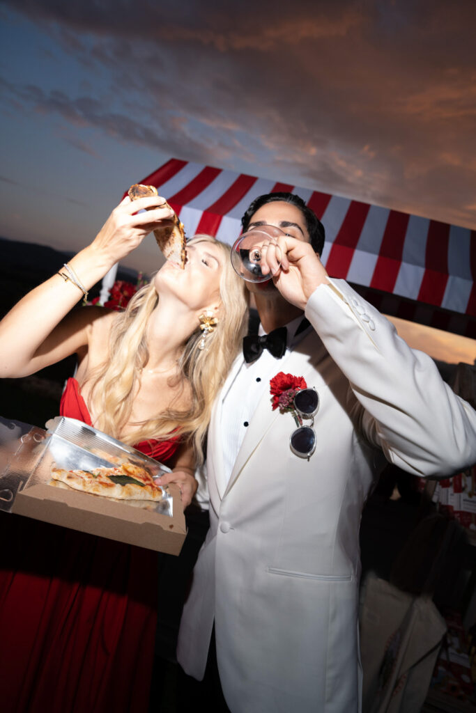 Getting married in Tuscany: The exclusive guide for your luxury Tuscany wedding Party atmosphere at a Tuscan wedding