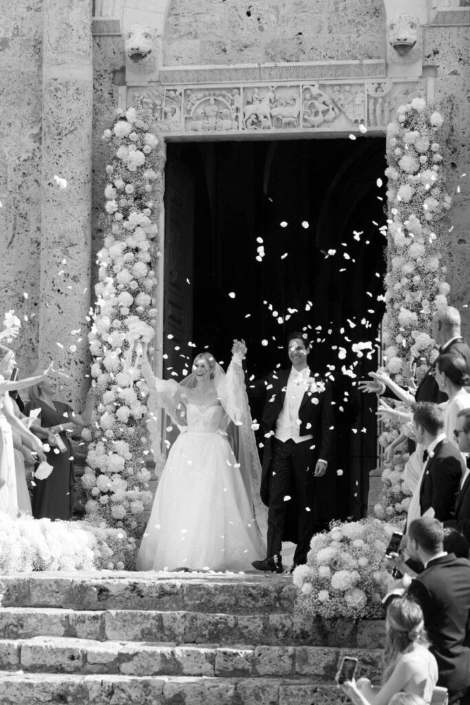 Getting married in Tuscany: The exclusive guide for your luxury Tuscany wedding 54 Church Wedding Marriage in Tuscany