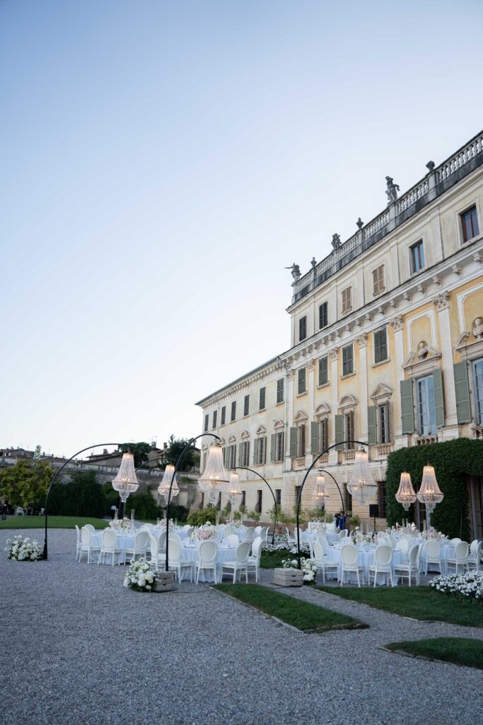 Villa Bettoni Hochzeit Tablesetting