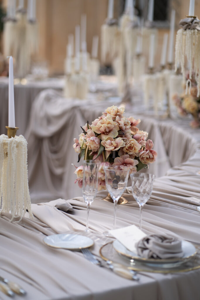 Heiraten in der Villa aurelia Table setting