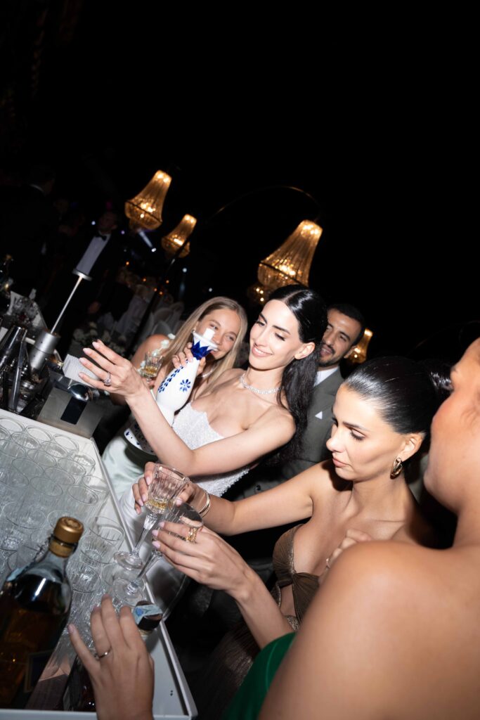 Lake Como Wedding Drinks – Bridesmaids and Bride